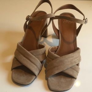 Franco Sarto like new suede heels